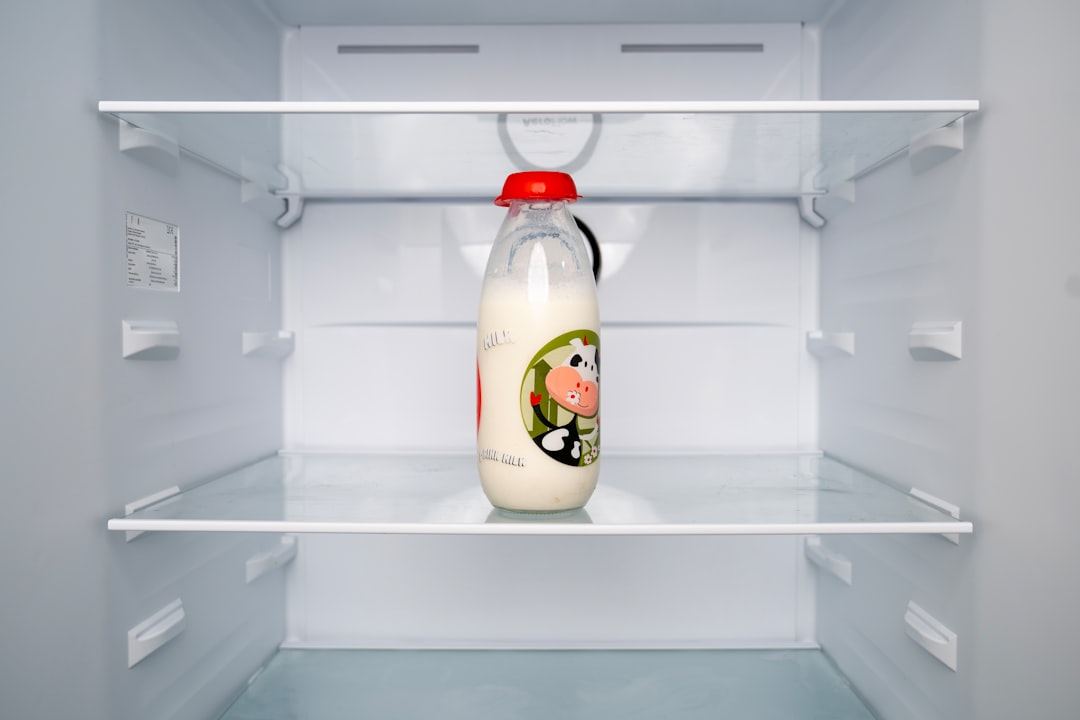 Hoe lang blijft yoghurt goed buiten de koelkast?