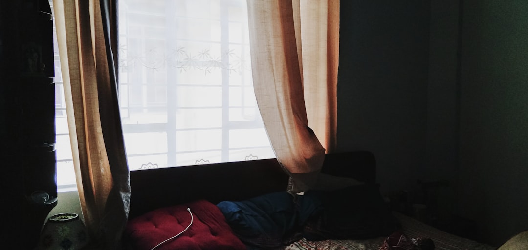 Het perfecte behangpapier voor de slaapkamer: sfeer en comfort